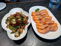 -五谷丰登农家院·地道胶东菜·海鲜烧烤(威海店)