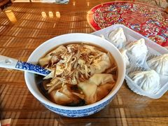 -笑来喜馄饨小笼工坊店(湖滨街店)