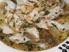 -渔语鱼酸菜鱼新川菜(来福士店)