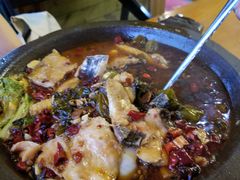 -临江餐馆二楼美食部落