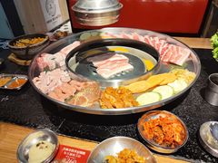 -哈哈碳都·牛肋条无限自助烤肉(宝龙店)