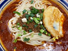 招牌传统麻辣面-聚合鑫东北熏酱熟食麻辣面(长阳店)