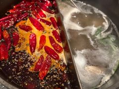 草本鸳鸯锅-盡膳口福跷脚牛肉火锅(晶耀前滩店)