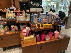 -星巴克臻选(北京颐堤港中心第二店)