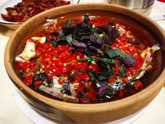 紫苏碎鱼头-笨罗卜浏阳菜馆(高桥永祥店)