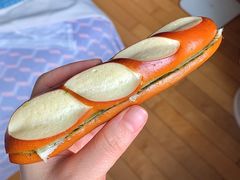 青酱红波芝士碱水-慢熟面包店bud bread(孩儿巷店)
