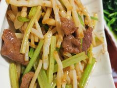 水竹根炒牛肉-东馆和天下特色餐饮(工农店)