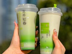-奈雪的茶(M+世纪都会广场店)