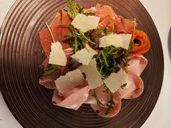 -Erman岩烧牛排(虹桥南丰城店)