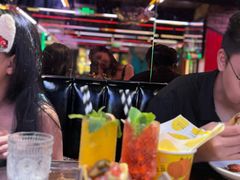 -Famous肥猫墨西哥音乐餐吧(五棵松华熙LIVE店)