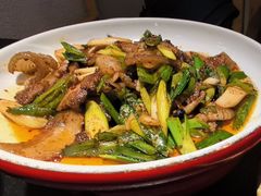 -万重锦·人文川菜馆(骡马市店)