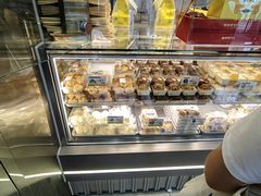 -鲍师傅糕点(西站店)