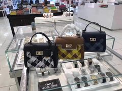 -王府井百货(总府店)