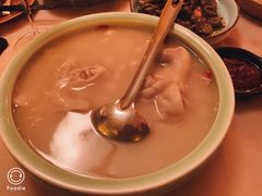 老妈蹄花-龙门阵茶屋川菜馆(武康路店)