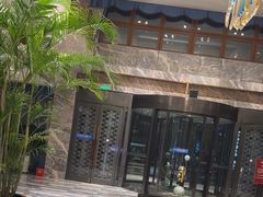 -弘安丽水温泉酒店