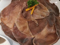 -左庭右院鲜牛肉火锅(浦江欢乐颂店)