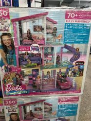-逝水玩具折扣店