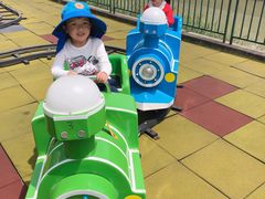 -蒙特利亲子乐园