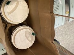 -星巴克(广州南站A18检票口楼上)