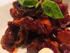 娜娜家秘制香辣猪脚-娜娜家·Nana's restaurant(国金汇店)