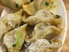 -小姜锅贴(凤凰街店)