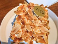 -半勺舒舒生日蛋糕店