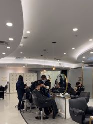 -八佰伴8008星级形象店