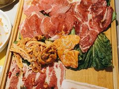 -正宗齐齐哈尔烤肉·齐牛哥鲜切炭火烤肉(杭州总店)
