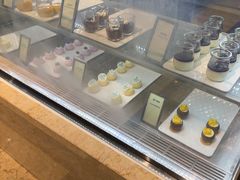 -大中华希尔顿酒店-念自助餐·嗨啤·小龙虾