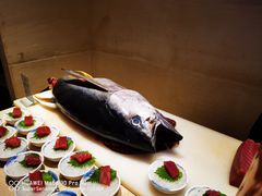 -雍和会海鲜姿造自助(湖东路店)
