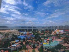 -七彩云南欢乐世界