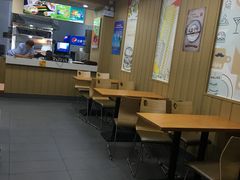 大堂-华莱士·全鸡汉堡(大东海店)