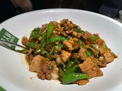 -费大厨辣椒炒肉(万家丽一店)