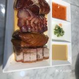 结果不是很满意 有点油腻不说 还有点齁咸 不能说难吃