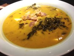 老坛酸菜豆花肥牛-猫头婴小酒馆FUN OWL(1912店)