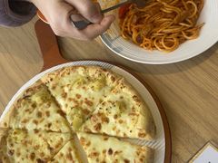 -必胜客(WOW梦之城店)