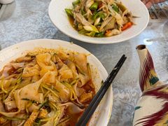 -汗腾格里·风味餐厅(新疆驻京办店)