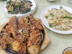 -鹤乡东北菜(崮山路店)