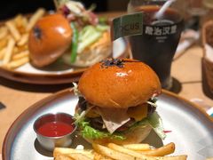 -龙治汉堡(中华城店)