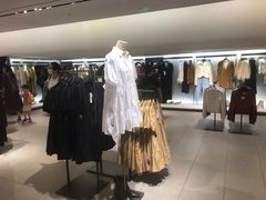 -ZARA(凯德乐峰广场店)