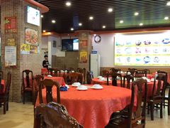 大堂-化州大众美食城(宝安老牌店)