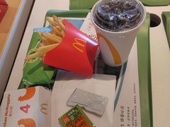 -麦当劳(伟城广场店)