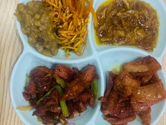 -晓宇盒饭(民安街店)