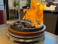 -蜜桃餐厅·伴山(绿宝广场店)