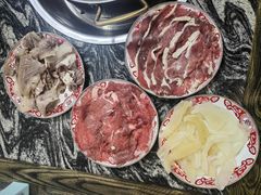 -乳仔牛牦牛汤锅 烤羊排(松潘古城店)