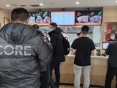 -闫家驴肉老店(华电一校店)