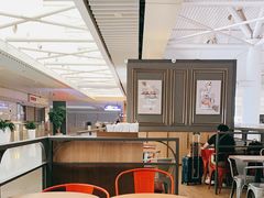 用餐区-COSTA COFFEE(上海虹桥枢纽2店)