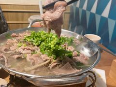 -肖四女乐山跷脚牛肉(世博源店)