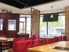 -安诚居干锅鸭头(八角店)