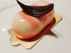 -大中华希尔顿酒店-念自助餐·嗨啤·小龙虾